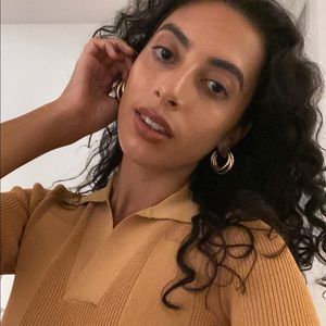 Meet your Posher, Myriam